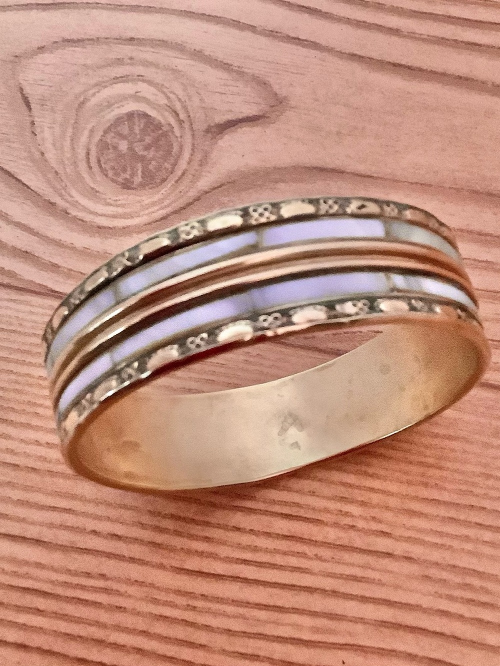 Vintage Brass/ Mother of Pearl Bangle - Picture 2 of 4
